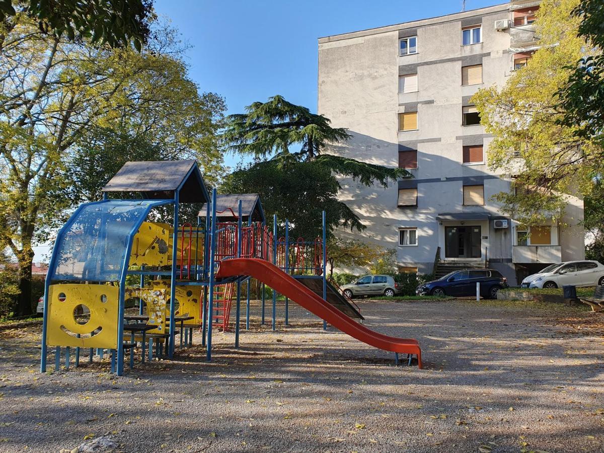 Misel Apartment Рийека Екстериор снимка