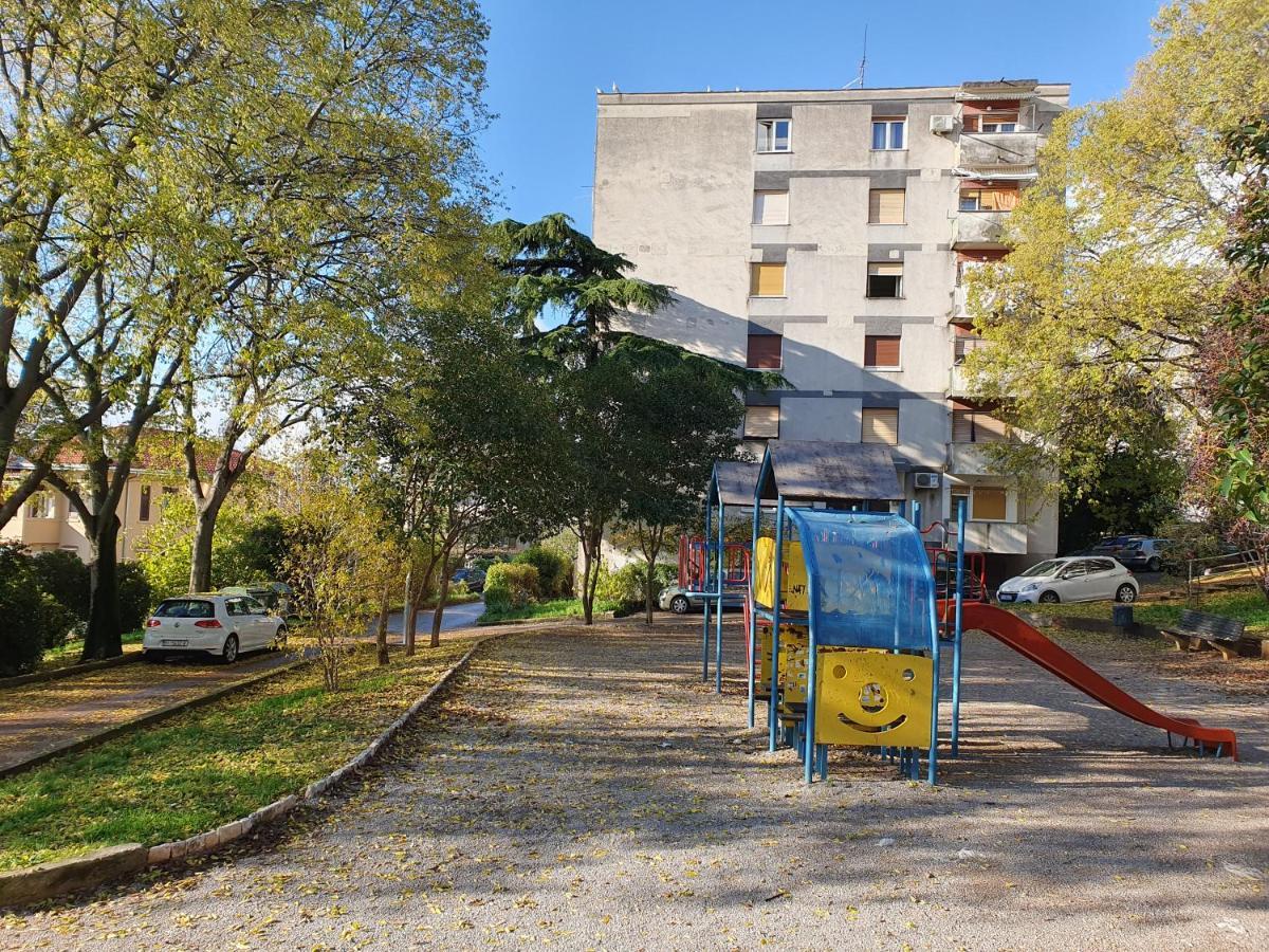 Misel Apartment Рийека Екстериор снимка